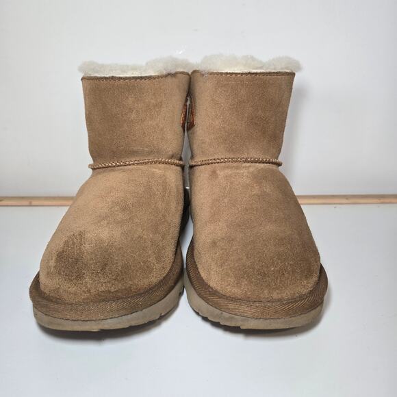UGG Mini‎ Bailey Flex Chestnut Brown Big Kid's Suede Boots Size 3K - Picture 2 of 10